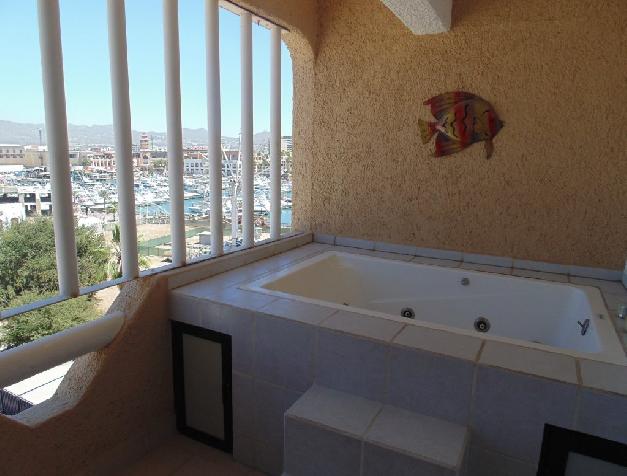 Main Bedroom Jacuzzy